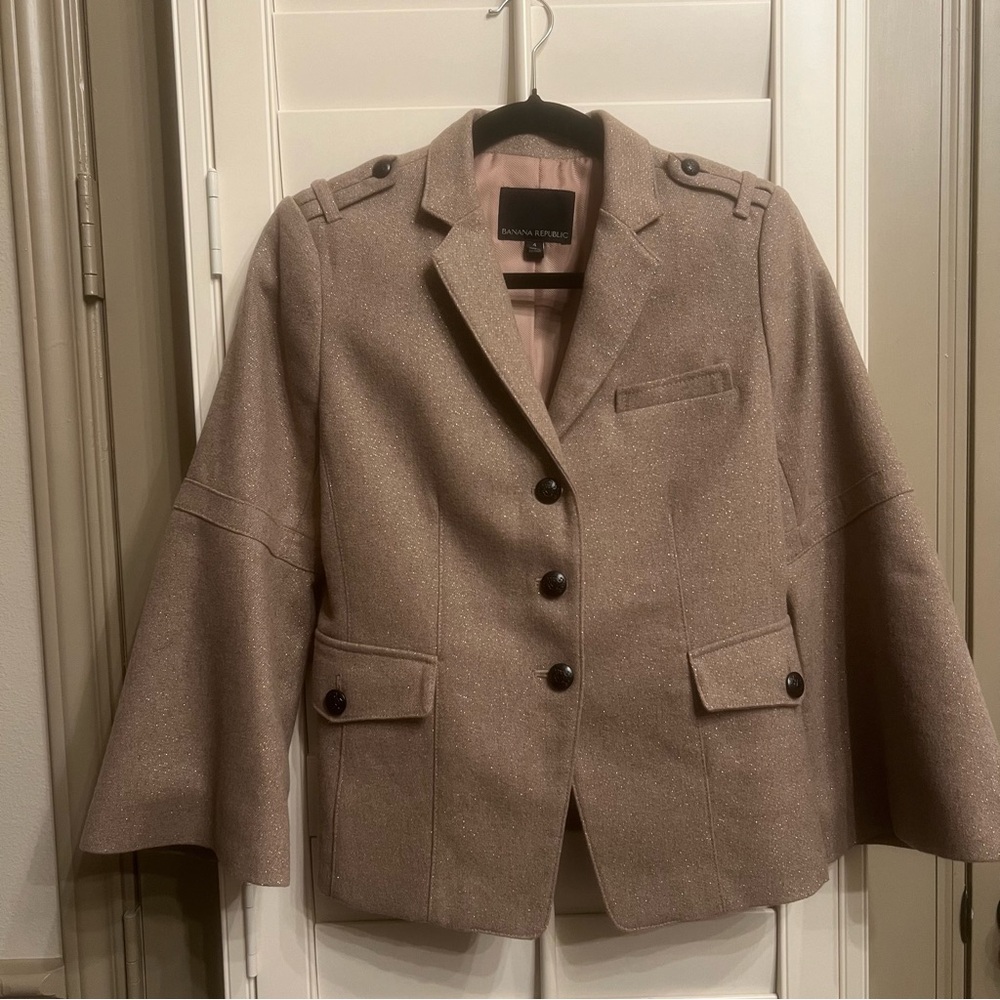 Banana Republic blazer - gold knit